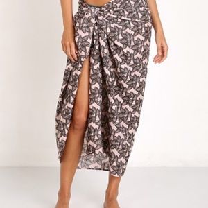 ISO acacia black elephant pareo/sarong